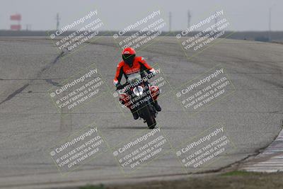 media/Nov-29-2025-TrackDaz (Sat) [[10ae2d9bce]]/C Group/Session 3 (Outside Grapevine)/